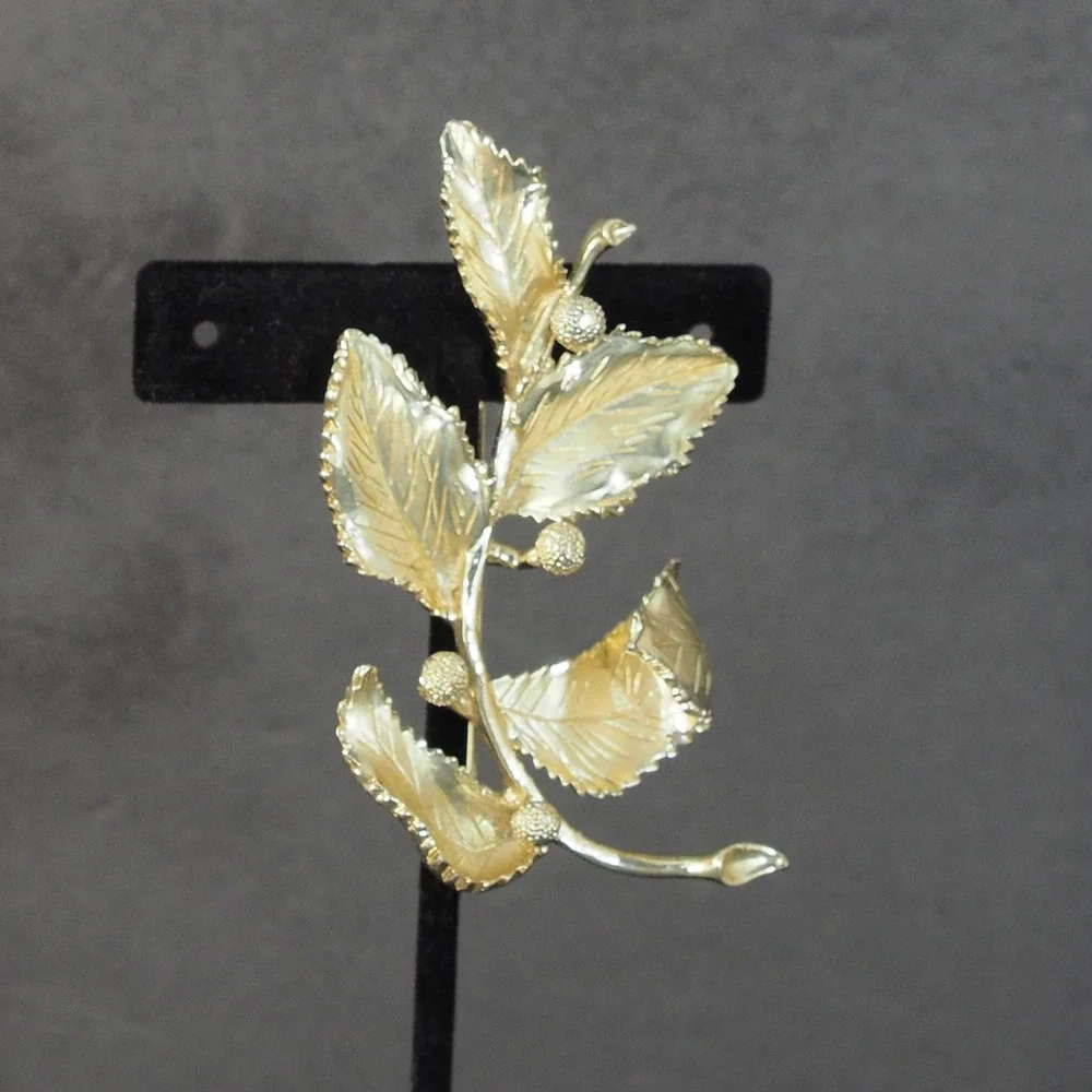 Coro Brooch Pin Leaf Berry Spray Gold Tone Textured Statement Vintage Signed